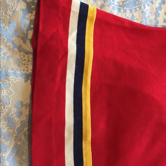 Gorgeous Italian-made, vintage/unique, femme and form-fitting red dress - Picture 12 of 12